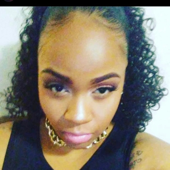 Meet your Posher, Nastasha - Picture 2 of 2